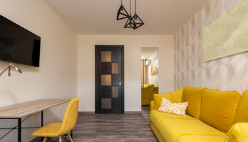 (P) Ai un apartament mic? 8 motive pentru a-ți monta parchet laminat