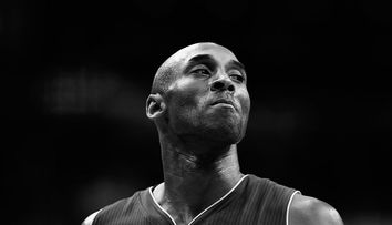 Kobe Bryant, identificat în elicopterul prăbușit după amprente. Care e situația celorlalți decedați