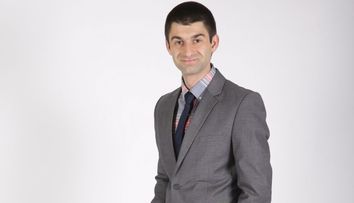 Alex Puică (Paul Ipate)