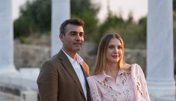 Iubiți de milioane de români, Eda Ece și Caner Cindoruk revin în forță într-o superproducție filmată în Antalya. Primele imagini de pe platoul de filmare