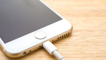 5 mituri demontate despre bateria telefonului mobil si modul in care trebuie sa o incarci