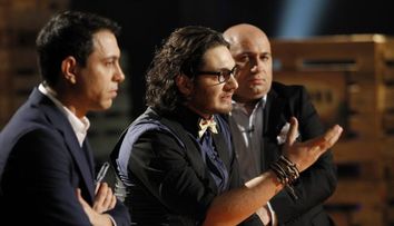 ACUM, la ProTV, cei trei jurati de la MasterChef au parte de o surpriza de proportii. Cum vrea sa-i impresioneze o concurenta. Vezi emisiunea AICI