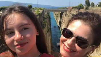 Corina Dănilă, emoții mari pentru fiica sa! Rianna a dat prima probă de Bacalaureat