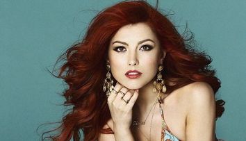 Elena Gheorghe, complet nemachiata. Imaginea in care fanii cu confudat-o cu o adolescenta