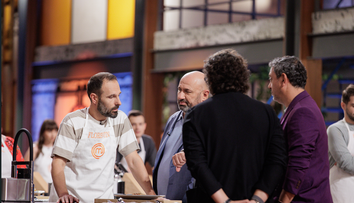 MasterChef, 14 octombrie 2025. Concurenții trebuie să gătească mâncărică de casă, street food sau fine dining. Chefii Scărlătescu, Florin Dumitrescu și Bontea, stupefiați: ”Băi, vino repede aici!”
