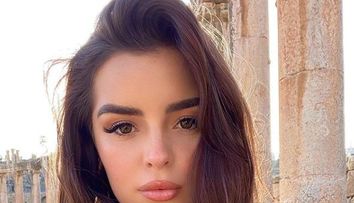 Demi Rose, fotografie de 400.000 de like-uri! A apărut pe Instagram într-o ținută de plasă
