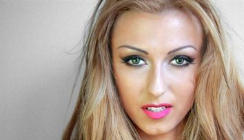 Andreea Balan, in lenjerie intima pentru fanii ei! Uite ce surpriza le-a facut