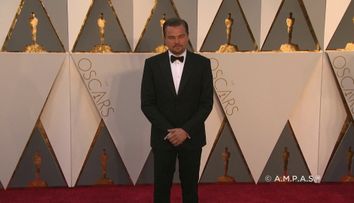 Leonardo DiCaprio surprinde Hollywoodul la Oscar, înaintea Galei din 2026! Înainte să câștige acum 10 ani, era considerat unul dintre ghinioniștii Oscarurilor