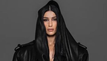 Alina Eremia susține Echipa Națională de fotbal cu muzica sa! Artista prezintă o piesă specială pentru meciul din seara asta!