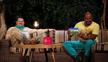 Ziua 2: O noua zi extrema in tabara din jungla africana, unde celebritatile pot tipa: Sunt celebru, scoate-ma de aici!