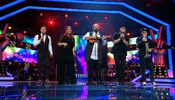 Vizi Imre, duet cu patru vedete, in loc de una singura. Probabil, cea mai reusita improvizatie dintr-un show LIVE