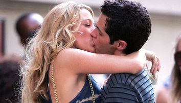 Blake Lively si Penn Badgley s-au despartit! FOTO