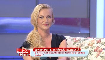 La botezul micutei Catinca, fiica lui Mihai Petre si a Elwirei, s-a dansat mai mult ca la 