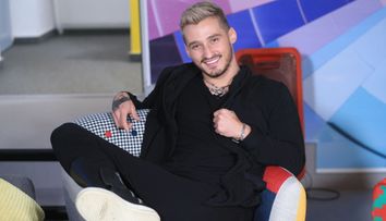 Radu Constantin, în Viața bate vlogul: ”Noi toți suntem împinși de la spate ce drum să urmăm în viață”