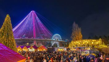 Ce concerte vor fi în West Side Christmas Market din Parcul Drumul Taberei de Crăciun. Programul complet al evenimentelor pe 24, 25 și 26 decembrie