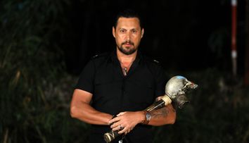 Survivor All Stars 2024, 25 ianuarie. Un nou joc câștigat de Războinici, iar tribul Faimoșilor va mai pierde un concurent! Survivor All Stars rămâne lider de audiență!