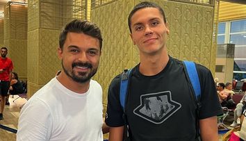 La mulți ani, Bogdan Ciudoiu! Ce surprize i-au făcut colegii de la Vorbește lumea! 
