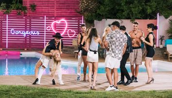 Love Island România este acum pe VOYO! Alina Ceușan: „Ne aflăm în fața primului moment important: formarea cuplurilor!”