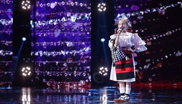 Românii au talent 2023: Adriana Demian a ridicat sala în picioare cu interpretarea sa:
