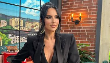 Lavinia Pîrva se întoarce la școală! La 40 de ani, soția lui Ștefan Bănică Junior s-a înscris la facultate: 