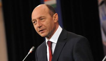Cum a comentat Traian Băsescu demisia lui Klaus Iohannis. „N-a reușit să reziste presiunii...”