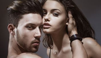 7 trucuri prin care poti sa seduci un barbat fara sa te straduiesti. Cum il poti avea la picioare cu minimum de efort