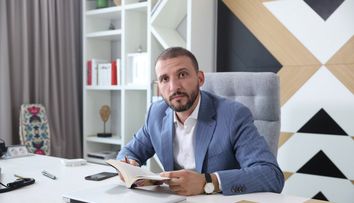 Ștefan Mandachi, primul șef care intră sub acoperire în sezonul 2
