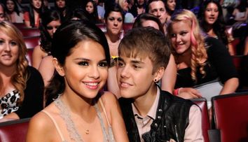 Pact de neagresiune. Ce au discutat Justin Bieber si Selena Gomez la ultima lor intalnire