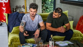 Vlad își ia rămas bun de la Petre, iar Leo hotărăște să plece și să fie liber!