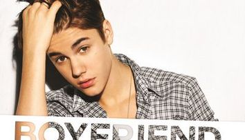 Justin Bieber nu mai canta la fel! Vezi cum suna piesa care arata cat a crescut!