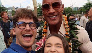 Ce sfat au primit doi influenceri români de la Dwayne Johnson pentru un mariaj fericit. Denis Matros și Alexandra Blejan, întâlnire de neuitat cu celebrul actor înainte de nuntă