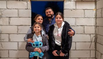 Visuri la Cheie, 8 aprilie 2026. Povestea cutremurătoare de viață a familiei Dobre. Fiicele lor s-au născut cu malformații extrem de grave la inimă, iar medicii le dădeau 0 șanse de supraviețuire: „Malformație necompatibilă cu viața...”