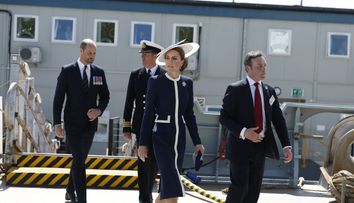 Avionul cu care călătorește Kate Middleton costă cât un castel și are tot ce îți poți imagina: bucătărie complet echipată și sală de conferințe. Prețul pe oră e unul colosal
