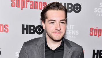 Prequel Sopranos: cine va prelua rolul care l-a făcut celebru pe James Gandolfini
