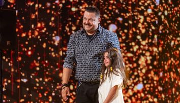 Moment spectaculos, aseară, la Românii au talent:  o fetiță de 10 ani a primit Golden Buzz! Emisiunea a fost lider absolut de audiență!