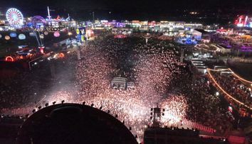 O nouă zi sold out la NIBIRU, 82.000 de vizitatori în stațiunea de pe litoral și un show de neuitat a lui HUGEL în a doua zi a festivalului Galaxia