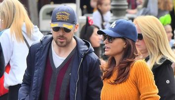 Imagine rară cu Ryan Gosling și Eva Mendes. Paparazzii au reușit să îi fotografieze când se așteptau mai puțin
