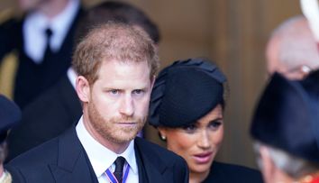 Meghan Markle și Prințul Harry se confruntă cu grave probleme legale. Fundația pe care o dețin, declarată public „delincventă”