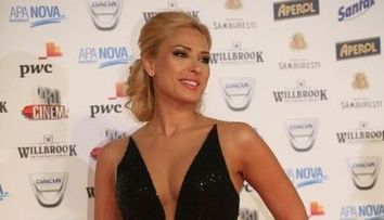 Iulia Vantur, asa cum n-ai mai vazut-o niciodata: rochia cu care a creat una dintre cele mai tari aparitii pe covorul rosu 