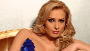 Iulia Vantur nu si-ar mai face operatii estetice VIDEO!