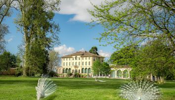 Un nou jaf de proporții la muzeu! Hoții au deschis ușa cu o rangă și au furat tablouri de Matisse, Renoir și Cezanne, în valoare de 10 milioane