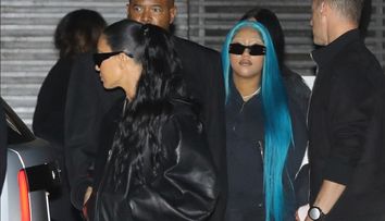 La 12 ani, fiica lui Kim Kardashian a apărut cu părul albastru și sprâncenele decolorate: „Mama ei nu este cel mai bun model de urmat!”. Cum le-au surprins paparazzii
