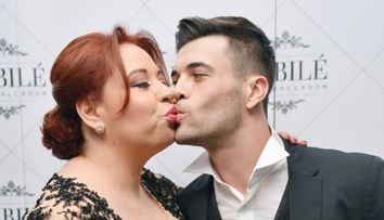 Oana Roman a imbracat rochia de mireasa pentru prima data. Cum a aratat vedeta in cea mai frumoasa zi din viata sa