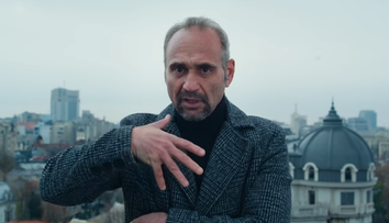 Adrian Văncică, mesaj viral înainte de alegerile din România. ”Bă, dar am înnebunit de tot? Ne-am întors în Evul Mediu când toată lumea credea că regele e pus de Dumnezeu?”
