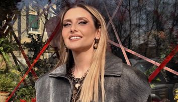 Alina Sorescu, surprinsă cu un gest romantic. Indiciul care a aprins imaginația fanilor: iubește din nou?