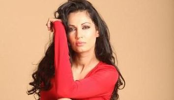 Nicoleta Luciu a vorbit despre sarcina la videochat pe acasatv.ro