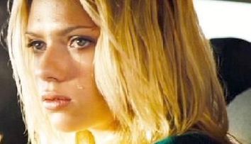Scarlett Johansson, in lacrimi la cina cu fostul ei sot!