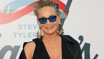 De ziua ei, Sharon Stone s-a bucurat de cea mai frumoasă realizare. ”Sunt scriitoare!”