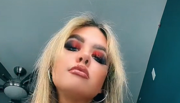 “Nu sunt reală! Îmi ia ore întregi ca să arăt așa”. Transformarea incredibilă a acestei vedete TikTok