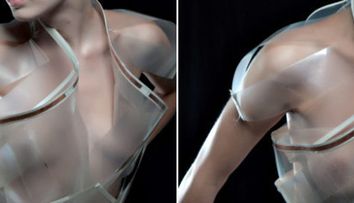 Intimacy 2.0: Rochia care devine transparenta atunci cand cea care o poarta este excitata